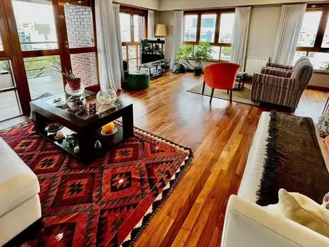 Departamento en Venta de 4 dormitorios
