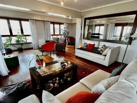 Departamento en Venta en Plaza Mitre, USD 420.000