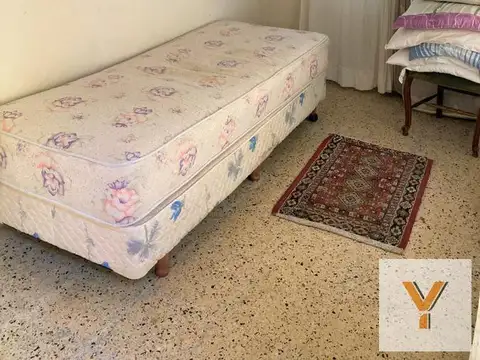 Casa en venta - 1 Dormitorio 1 Baño - 187mts2 - Quilmes