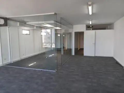 Oficina en Alquiler al Oeste