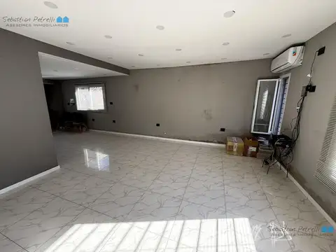 Casa en Venta en Villa Luzuriaga, USD 215.000