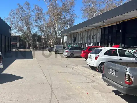 Juan Alberdi 500, Piso 560