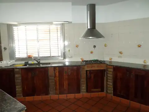 CASA TIPO PH 4 AMB. 2 PLANTAS CON COCHERA