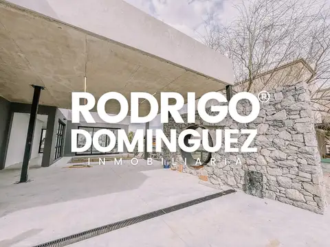 Casa Chalet  en Venta en Guillermo Enrique Hudson, Berazategui, G.B.A. Zona Sur