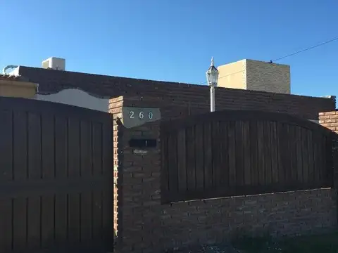 Casa en Venta de 4 dormitorios