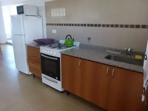 Excelente Dúplex 3 ambientes con cochera, a 2 CUADRAS DEL MAR - Nueva Atlantis