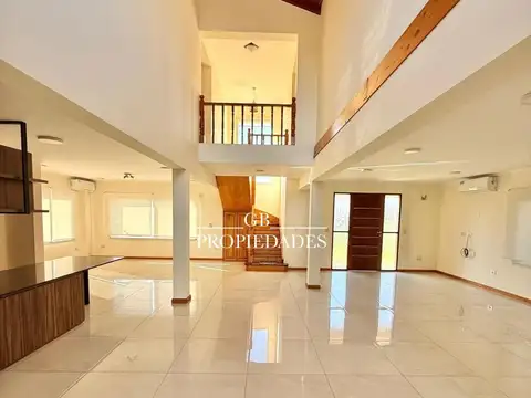 Alquiler de Casa 5 AMBIENTES en Ayres Plaza, Pilar