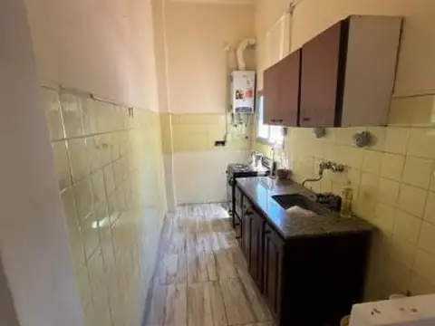 Depto Tipo Casa en Venta 67 años