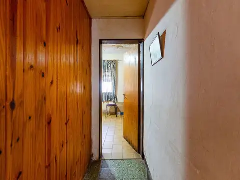 Casa 4 ambientes con 1 baño