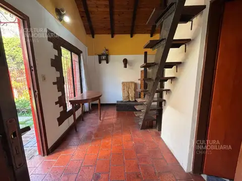 Depto Tipo Casa 4 ambientes con 2 baños