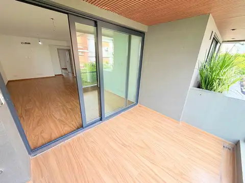 Departamento 4 ambientes con 3 baños