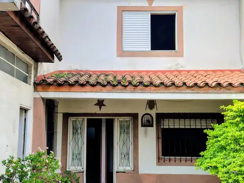 Casa en Venta en Liniers, USD 190.000
