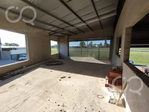 Galpon en venta sobre Colectora Ramal Pilar