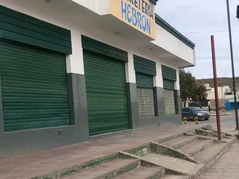 AVENIDA CHILE Y AVENIDA KENNEDY 3400