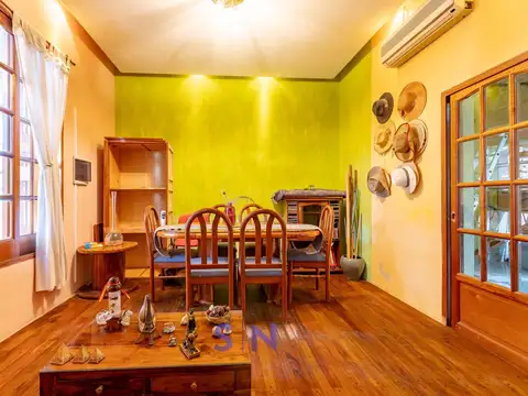 Casa en Venta con 1 cochera