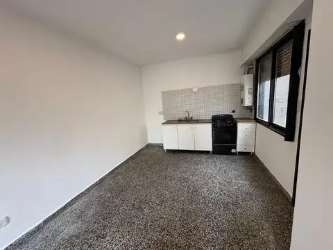 Casa en Alquiler con 1 cochera