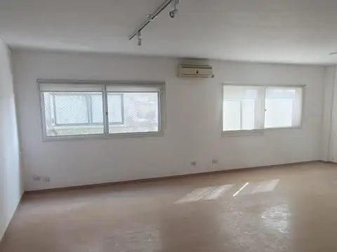 Oficina en pleno Centro de Rosario