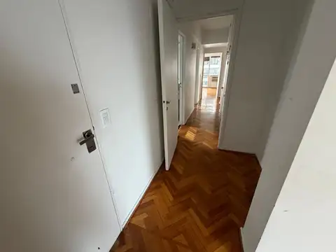 Departamento en Alquiler con 1 cocheras
