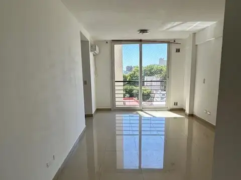 Castro Barros 1526 , Piso 5