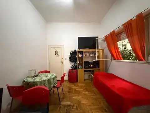 Depto 2 ambientes excelente ubicación