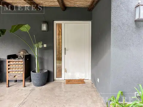 Muy linda casa en venta en el Barrio La Claridad.