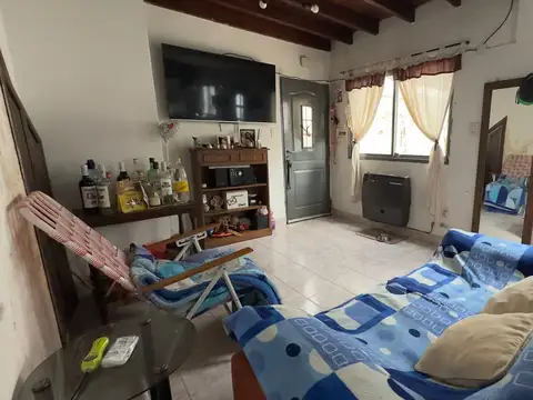Depto Tipo Casa en Venta de 2 dormitorios
