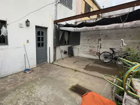 Depto Tipo Casa en Venta 26 años