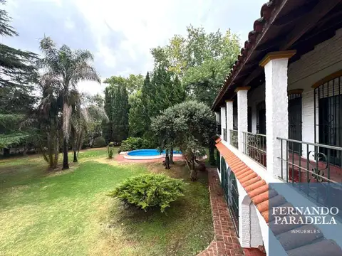 Casa - Barrio Parque Leloir