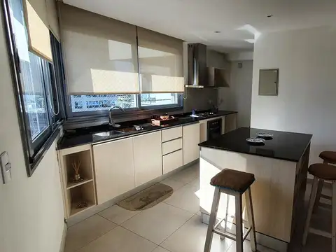 Departamento en Alquiler con 1 cocheras