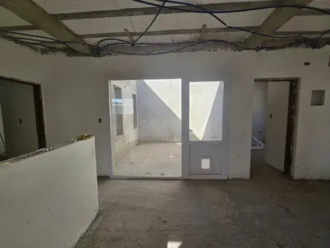 VENTA CASA EN COSTRUCCION BARRIO ECOR 1 PLOTTIER