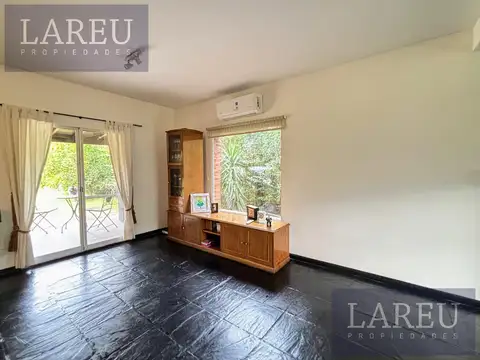 Casa - Los Fresnos (Pilar)