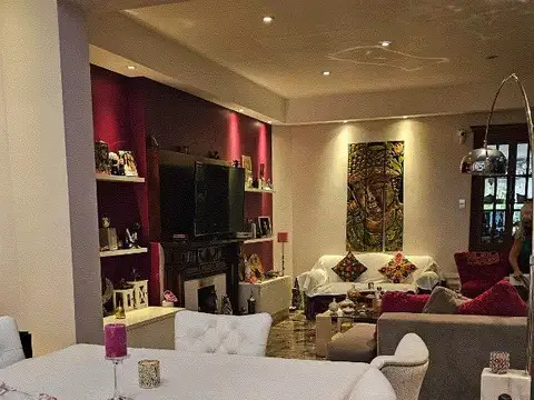 Casa en Venta en Flores Norte, USD 415.000