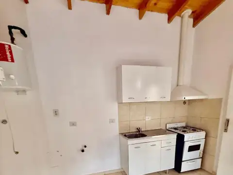 Depto Tipo Casa en Alquiler de 1 dormitorio