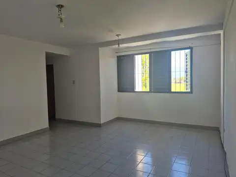 Roberto Romero B° Juan Pablo II 100