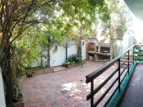 Av Segurola 4200, Piso PB