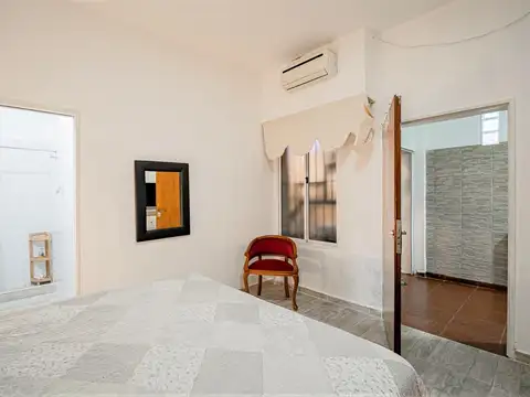 Depto Tipo Casa en Venta con 1 cocheras