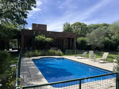 Casa de Estilo en Club de campo Hacoaj Valor Lote