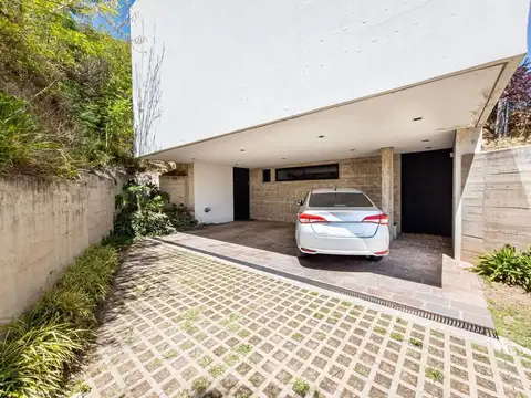 VENTA CASA 4 dormí COUNTRY LA CUESTA