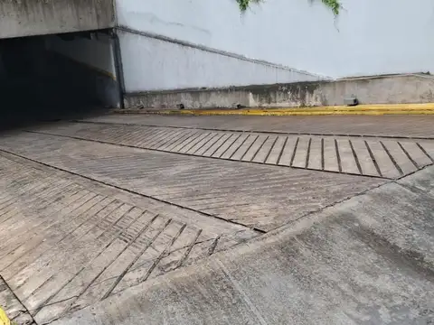 Cochera en Alquiler Fija