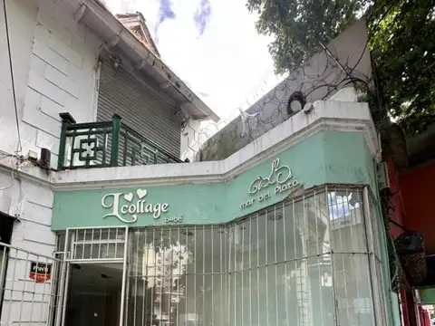 Local comercial en 2 plantas a la calle