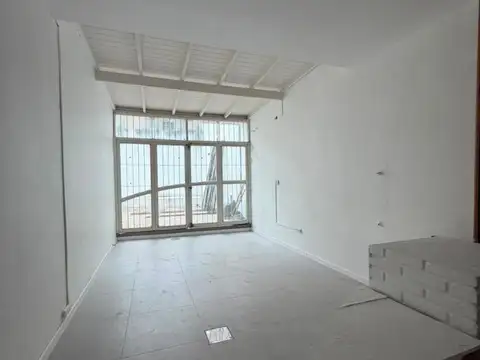 Local en Alquiler en Centro, USD 1.200