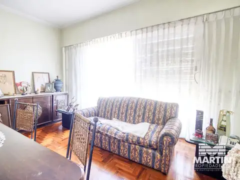 PH en Venta de 3 Ambientes en Planta Alta en Martinez con Balcon y Patio