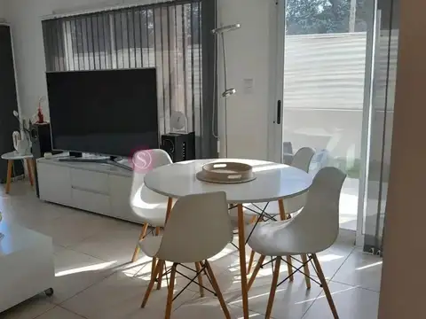 Duplex 3 AMB en Venta,en Campanillas Park, Pilar 100