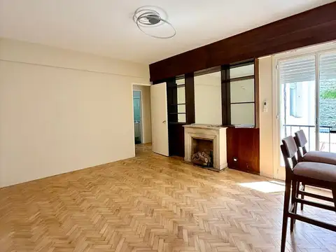 Luminoso dpto 3amb en plena Av. Maipú