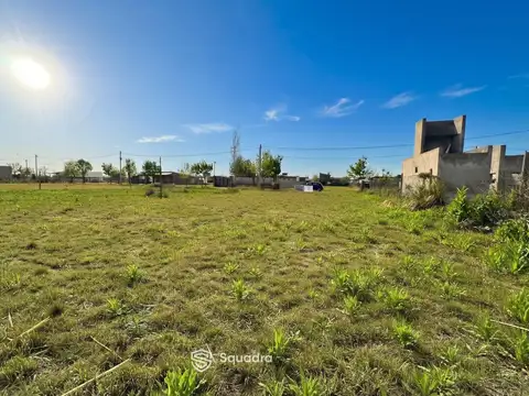 VENTA- Lote de 487,20 m2 a metros de Ruta 9 - Barrio Punta Chacra, Roldán.