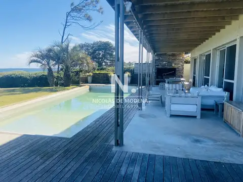 Espectacular en playa Solanas primera línea