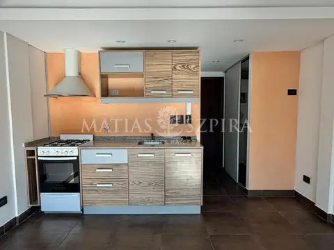 Bartolome Mitre  al 2300