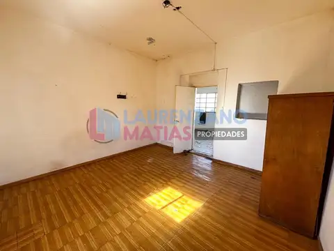 Depto Tipo Casa en Venta 50 años