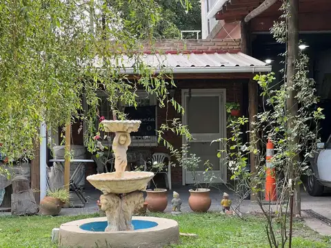 Casa 3 ambientes con Galpon Venta 