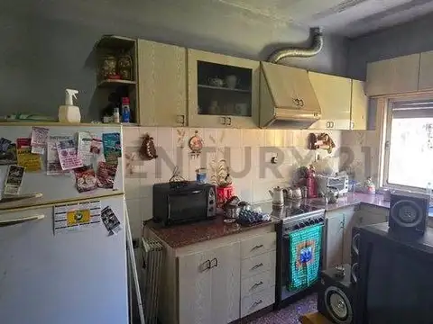 Juan del Campillo 2844 2800, Piso 0
